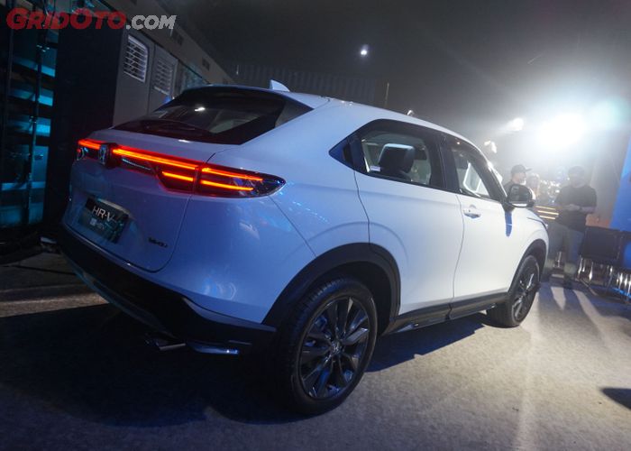 mobil baru, honda, hybrid, modulo, Honda HR-V e:HEV, Honda HR-V Hybrid Versi Modulo, Seganteng RS Harga Lebih Murah