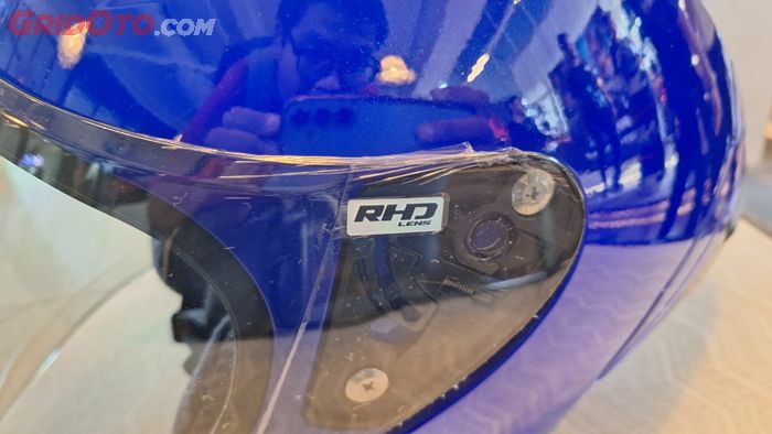 helm, visor helm, revolution high definition (RHD lens), NHK Luncurkan Visor Helm Canggih, Tetap Jernih Saat Hujan dan Kabut