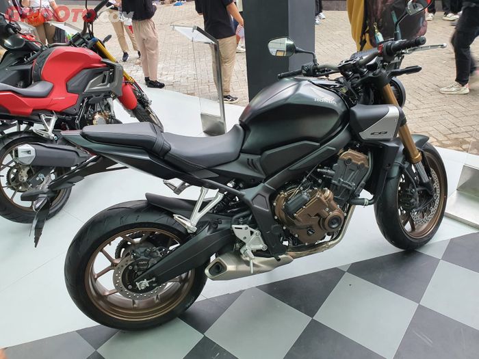 honda, moge, honda cb650r, e-clutch, Resmi di Jual di Indonesia, Begini Cara Kerja e-Clutch Moge Honda CB650R