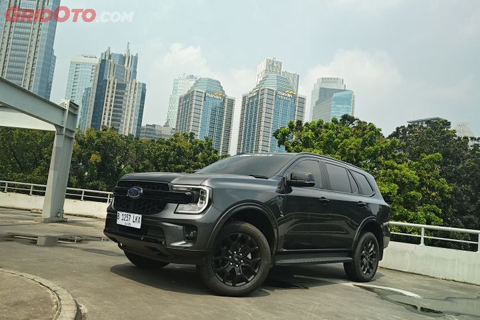 mobil baru, konsumsi bbm, ford, Ford Everest Sport, Toyota Fortuner 2.8, Adu Irit SUV Diesel, Lebih Irit Ford Everest Sport Apa Fortuner 2.8?