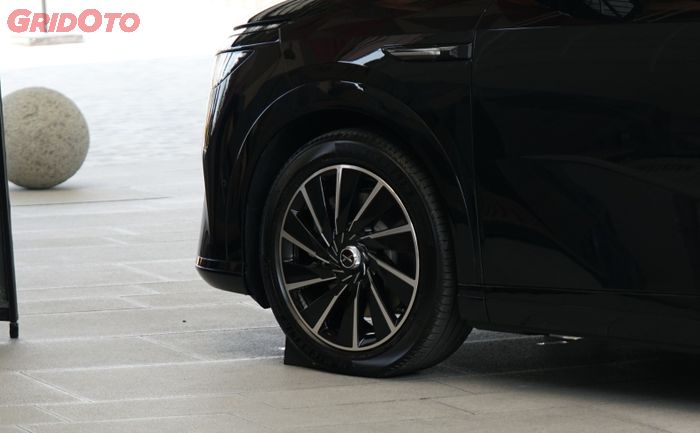 suspensi udara, air suspension, XPeng, Xpeng X9, Nyaman Untuk Bawa Keluarga, Ini Suspensi Yang Dipakai XPENG X9