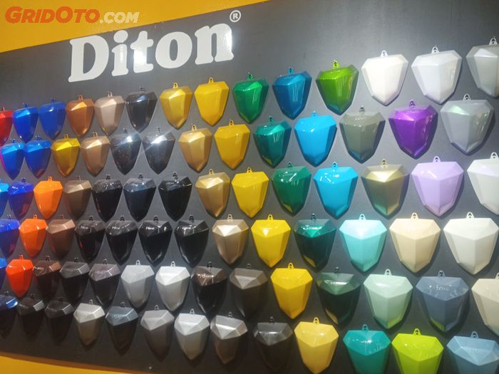 cat mobil, cat semprot, cat motor, cat aerosol, warna dolphin, Warna Dolphin Lagi Tren, Segini Kisaran Biayanya Pakai Cat Semprot