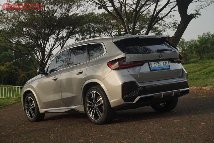 mobil baru, konsumsi listrik, BMW iX1, BMW iX1 eDrive20 M Sport, Eh Irit Juga Lho, Segini Catatan Konsumsi Listrik BMW iX1 M Sport