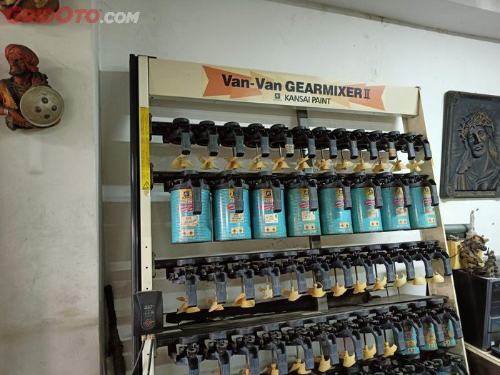 warna, body, modifikasi, bahan dasar, Losmini, Mengenal Dua Jenis Bahan Dasar Cat Mobil, Ini Lho Perbedaanya