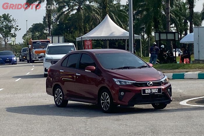 Malaysia, mobil baru, daihatsu, perodua, Perodua Bezza, Sering Banget Kelihatan Di Jalanan Malaysia, Ini Spek Perodua Bezza