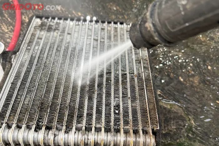 mobil, Servis, ac mobil, servis ac, Walaupun Terasa Dingin Tapi AC Tetap Harus di Servis, Ini Alasannya!