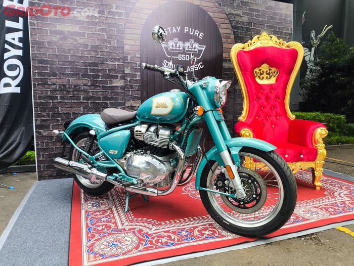 royal enfield, motor baru, royal enfield classic, classic 650, Tampilan Masih Klasik, Royal Enfield Classic 650 Punya Fitur Canggih Ini
