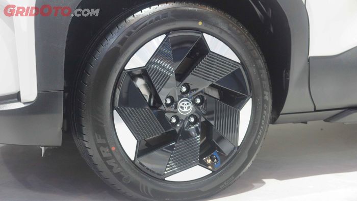 toyota, urban, cruiser, GIIAS 2025, Urban Cruiser, Toyota Urban Cruiser EV Muncul di GIIAS 2025, Ini Spesifikasinya