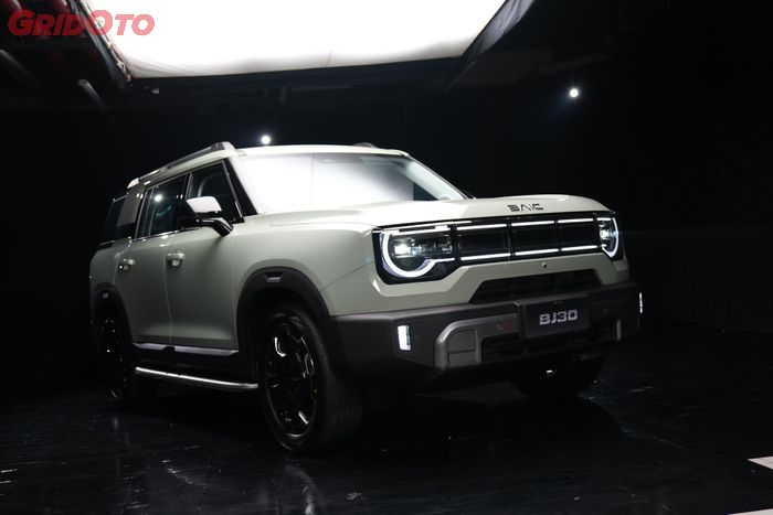 BAIC, GIIAS 2025, BAIC BJ30 Hybrid, BAIC BJ30, BAIC BJ30 Hybrid Resmi Diluncurkan Di GIIAS 2025, Intip Spesifikasinya