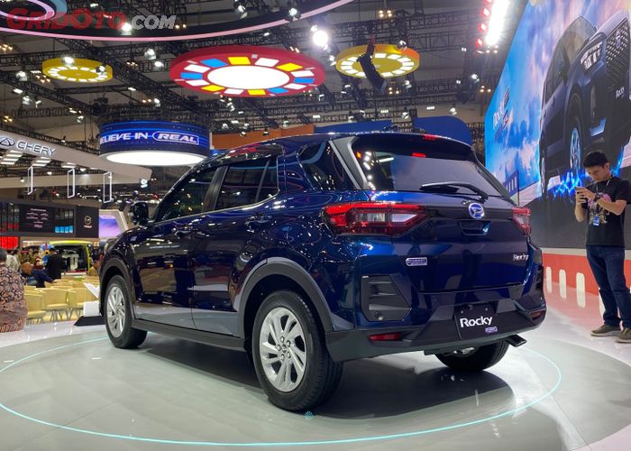 mobil baru, daihatsu, daihatsu rocky, Daihatsu Rocky Hybrid, GIIAS 2025, Harganya Tikung Tiggo Cross CSH, Ini Spek Daihatsu Rocky Hybrid