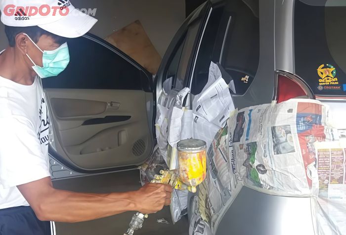bodi, cat mobil, repaint, dempul, repaint mobil, dempul bodi mobil, Jangan Dempul Terlalu Tebal Sebelum Mobil Dicat Ulang, Ini Alasannya!