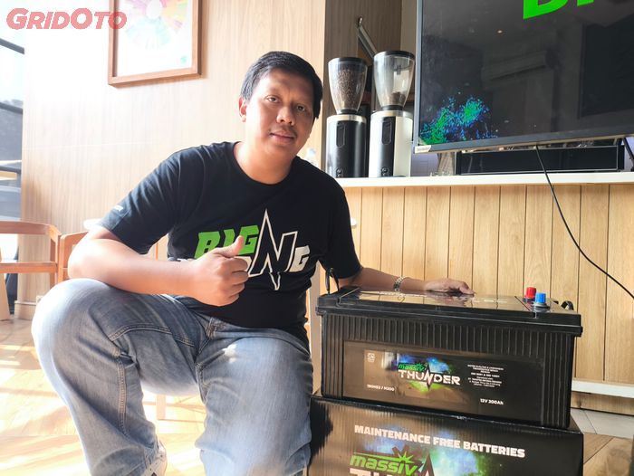 mata kucing, aki mobil, cek aki mobil, Indikator aki, Ternyata Akurat, Begini Cara Kerja Indikator Warna di Aki Mobil