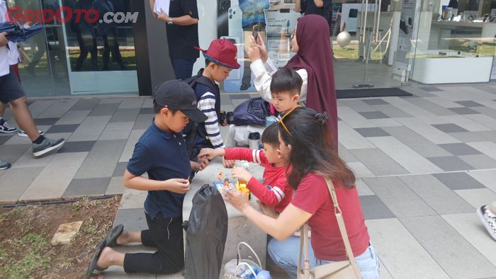 tabloid otomotif, kumpul komunitas, OTOMOTIF Car Meet Up, OTOMOTIF Merdeka Drive, OTOMOTIF Merdeka Drive Sukses Digelar, Puluhan Mobil Ramaikan  Event 17 Belasan