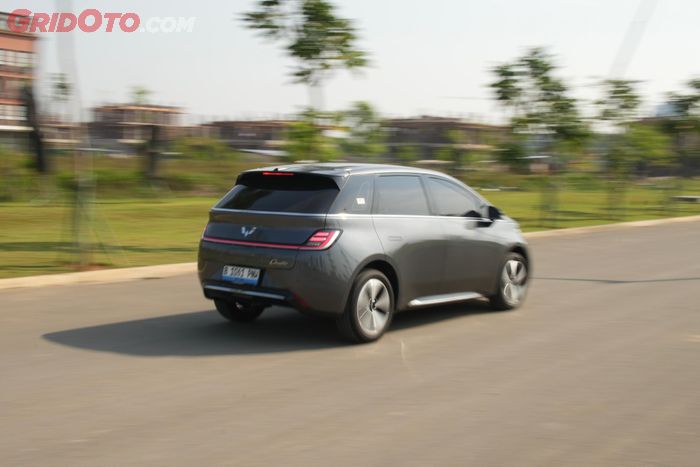 wuling, akselerasi, mobil listrik, Wuling Cloud EV, Cloud EV, Di Balik Tampangnya Yang Imut, Wuling Cloud EV Bisa Lari Sekencang Ini