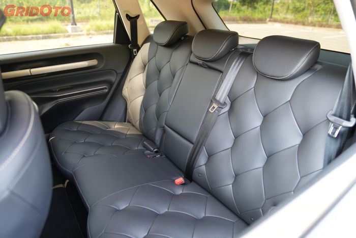 kenyamanan, wuling, Wuling Cloud EV, Cloud EV, Manjakan Penumpang, Senyaman Ini Duduk Di Kabin Wuling Cloud EV