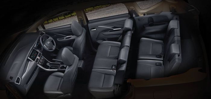 mobil keluarga, mobil baru, harga, nissan livina, harga nissan livina, Cocok Jadi Mobil Keluarga, Segini Harga Baru Nissan Livina Mei 2025