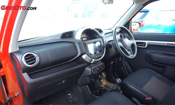 mobil baru, irit, harga, Suzuki S-Presso, Harga Suzuki s-Presso, Pilihan Mobil Baru Irit BBM, Segini Harga Suzuki S-Presso per Mei 2025