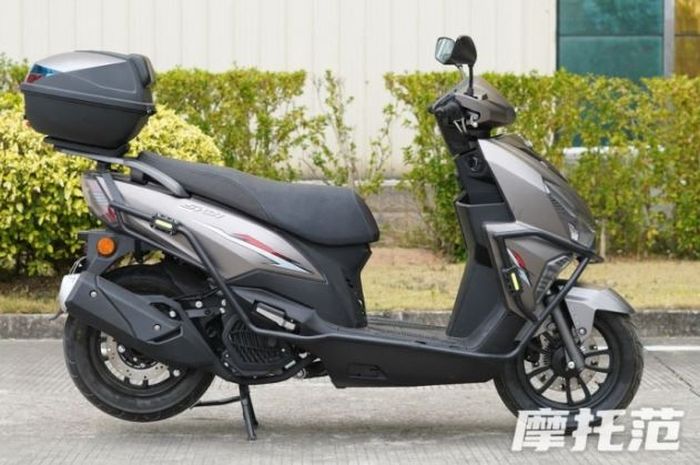 China, motor matic, vario 125, motor baru, Haojin SR07, Power Mirip Vario 125, Bisa Jalan 400 Km Sekali Full, Motor Baru Ini Pas Buat Touring