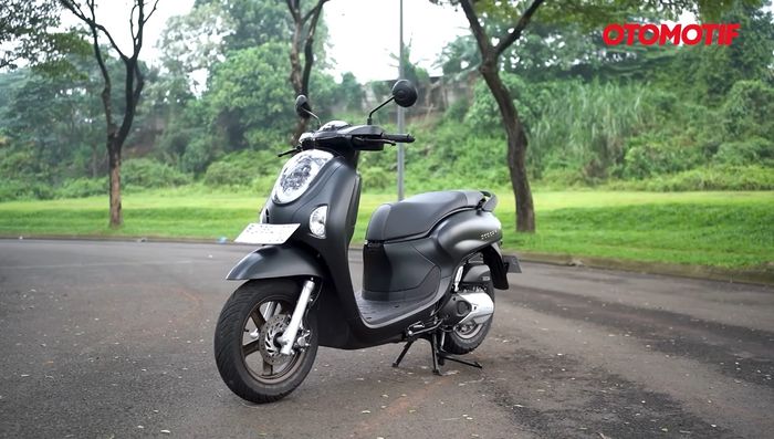 konsumsi bbm, honda scoopy irit bbm, motor irit bbm, Matic Irit, Konsumsi BBM BeAT, Mesin Sama, Lebih Irit BBM Honda BeAT atau Scoopy? Cek Perbandingannya