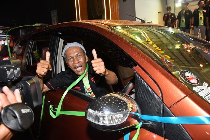 hadiah mobil, gravinci, Gravinci Chapter Bekasi Patriot, Nissan Livina L10, Gravinci Hadiah Mobil, Glamor, Perayaan 10 Tahun Gravinci Chapter Bekasi Patriot Berhadiah Satu Unit Nissan Livina L10