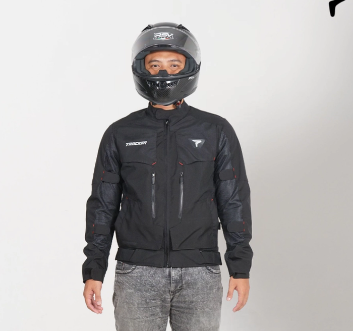 jaket, jaket riding, jaket motor, jaket waterproof, Tracker Luncurkan Dua Jaket Baru, Cocok Dipakai Harian dan Turing