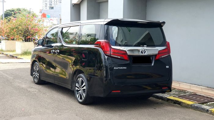 toyota alphard, mobil bekas, Toyota Alphard bekas, Harga Toyota Alphard Bekas, Mobil Bekas Toyota Alphard Menarik Buat Dibeli, Harga Jauh Lebih Murah