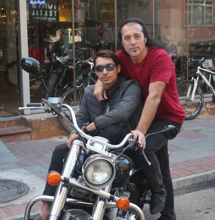 MotoGP, WorldSBK, Toprak Razgatlioglu, Arif, Sebut Nama Arif dan MotoGP, Ini Arti Selebrasi Toprak Razgatlioglu