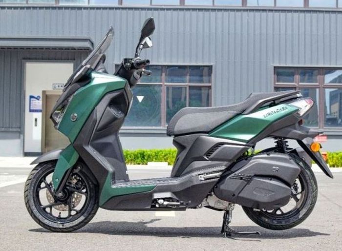 China, motor matic, yamaha xmax, motor baru, Lingchen 007, Mirip Yamaha XMAX, Irit BBM dan Praktis, Motor Matic Baru Ini Harganya Setara Rp 22 Jutaan