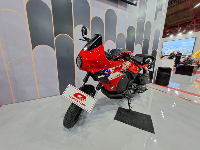 QJMotor, jakarta fair 2025, CiTO 150, QJMotor CiTO 150, QJMotor Resmi Luncurkan Motor Mini CiTO 150 di Jakarta Fair, Segini Harganya