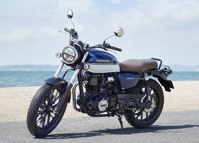 jepang, honda, motor retro, Honda GB350, Honda GB350S, Motor Retro 350 Cc Honda Muncul Versi Barunya, Bisa Jalan 591 Km Sekali Fulltank