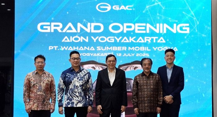 mobil listrik, GAC Aion, Dealer GAC Aion, GAC Yogyakarta, Dealer GAC Yogyakarta Resmi Dibuka, Fokus Bangun Ekosistem EV di DIY