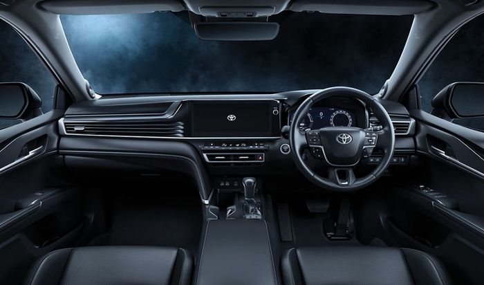 toyota, harga, sedan, harga toyota camry, Toyota Camry HEV, Cocok Buat yang Mau Sedan Bernuansa Mewah, Segini Harga Toyota Camry HEV