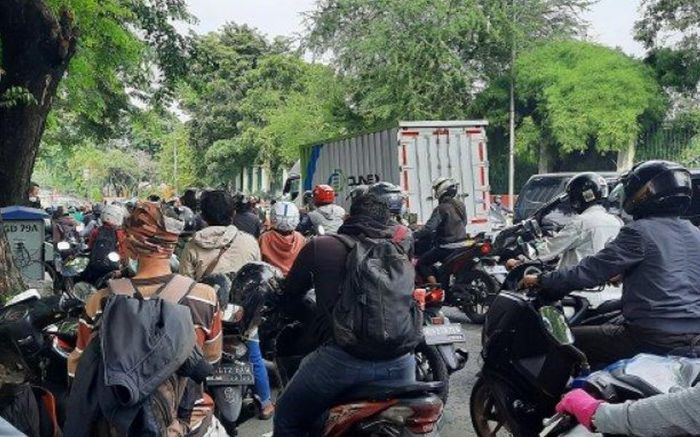 macet, Jalan TB Simatupang, Macet TB Simatupang, Kemacetan Jalan TB Simatupang, TB Simatupang Jakarta, Jalan TB Simatupang Kini Menyebalkan, Lima Biang Kerok Kemacetan Terungkap