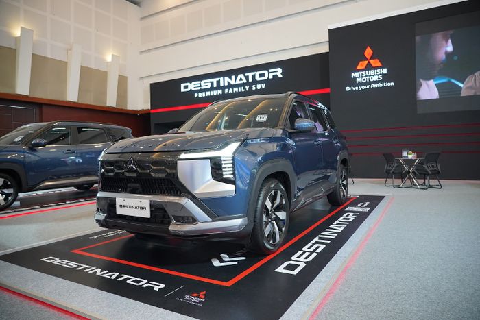 Mitsubishi Destinator, harga mitsubishi destinator, Harga Destinator Surabaya, GIIAS Surabaya 2025, Harga Mobil Mitsubishi Terbaru, Mitsubishi Destinator Tebar Pesona di GIIAS Surabaya 2025, Segini Harga Lengkapnya di Jawa Timur