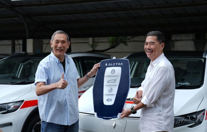 mobil listrik, Jusuf Hamka, MPV listirk, Aletra, Aletra L8 ev, Aletra L8 EV Mulai Dikirim ke Konsumen, Jusuf Hamka Beli Ratusan Unit