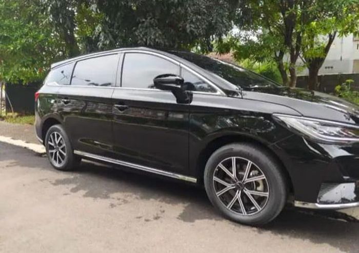 mobil bekas, kemayoran, mobil listrik bekas, wuling air ev, Harga Menukik, Permintaan Mobil Listrik Bekas Meningkat, Ini Tipe Paling Dicari