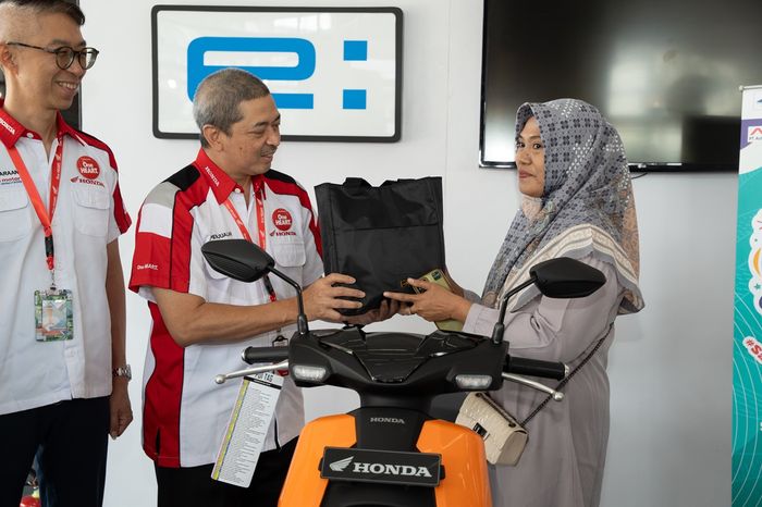 astra honda motor, promo motor honda, hari pelanggan nasional 2025, Antok Yuniarso, Diskon Servis Motor Honda, 1.600 Dealer Motor Honda Peringati Hari Pelanggan Nasional 2025, Gelar Aneka Layanan Manjakan Konsumen