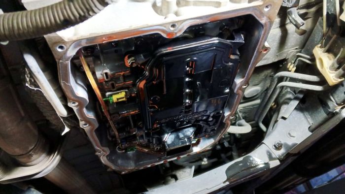 matic, mobil matic, oli transmisi, transmisi matic, oli matic, Ini Akibatnya Kalau Oli Transmisi Mobil Matic Telat Diganti!