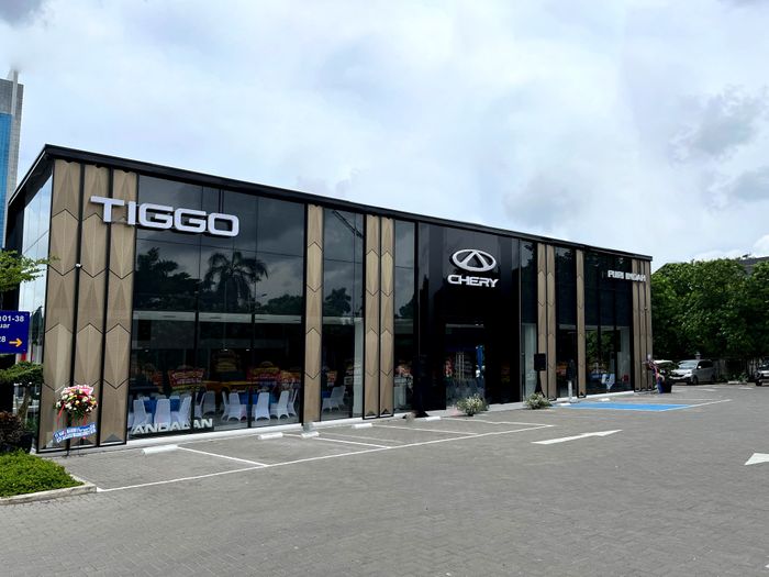 mobil baru, lepas, PT Chery Sales Indonesia, Zeng Shuo, Lepas L8, Lepas Bakal Buka Dealer Sebanyak Ini di Indonesia Sampai Akhir 2025