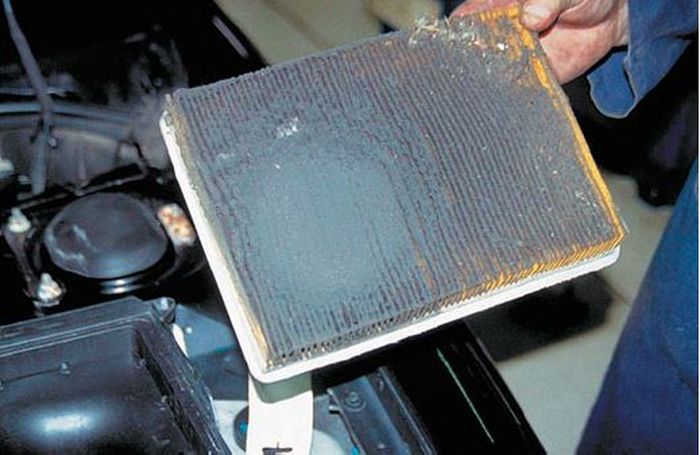 mobil bekas, filter udara, Cara Ganti Filter Udara, ganti filter udara, cara ganti filter udara mobil, Cara Ganti Filter Udara mobil di rumah, cara yang benar ganti filter udara mobil, ganti filter udara mobil, Kalian Wajib Perhatikan Ini Saat Ganti Filter Udara di Rumah Sendiri