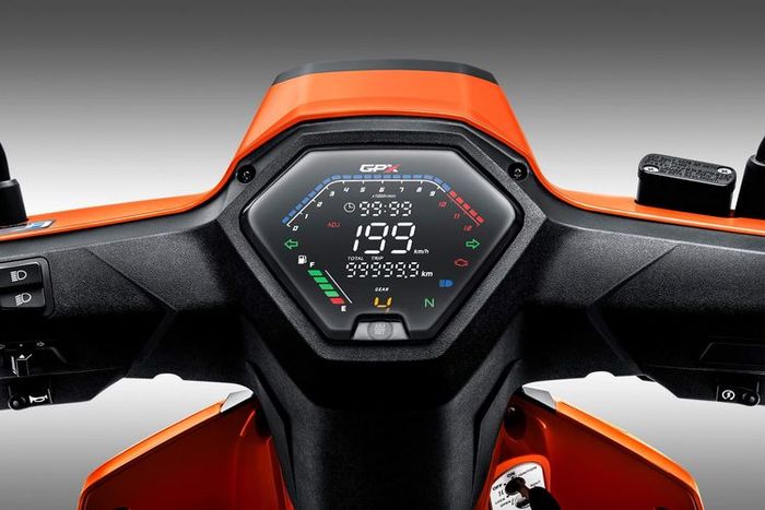 vietnam, motor bebek, honda astrea, gpx rock, motor bebek retro, Motor Bebek Retro Ini Mirip Astrea Versi Modern, Bisa Jalan 216 KM Sekali Full Tank