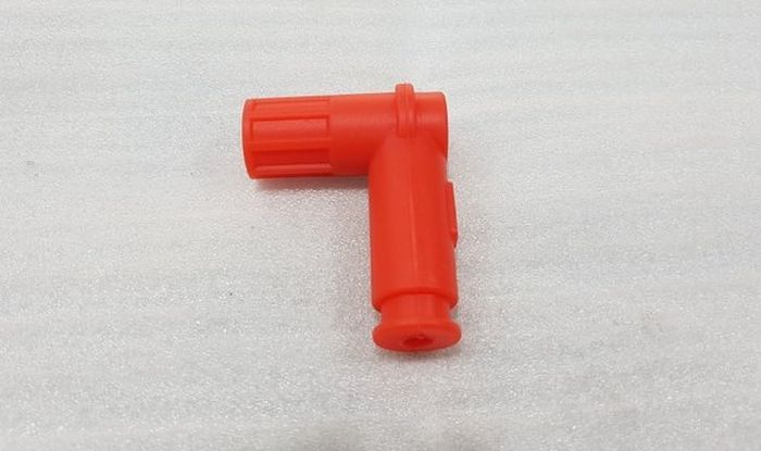 motor bekas, cop busi, cop busi rusak, cop busi motor, ciri cop busi rusak, gejala cop busi rusak, Cop Busi Motor Bekas Kesayangan Rusak? Waspadai Gejala Ini, Bahaya Banget