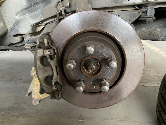 mobil bekas, rem mobil, penyebab rem nggak pakem, apa penyebab rem nggak pakem, kenapa rem nggak pakem, kenapa rem mobil nggak pakem, Inilah Penyebab Rem Tiba-tiba Nggak Pakem Saat Mobil Digunakan