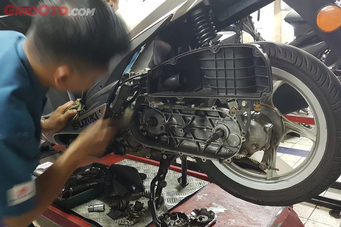 Ini Beberapa Bagian Yang Wajib Diberi Gemuk Saat Servis CVT Motor Matic