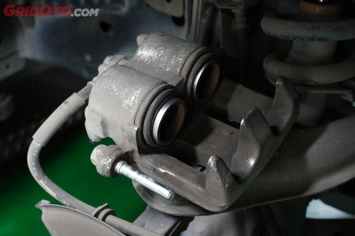 Ini Penyebab Master Rem di Mobil Bekas Bisa Macet, Bahaya Gaes