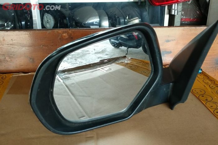 Hemat, Segini Harga Kaca Spion Bekas Buat Avanza, Calya Hingga Innova