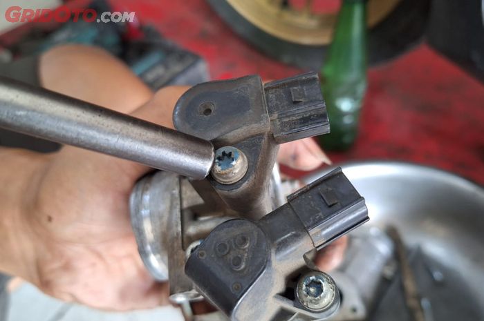 Pantas Saja TPS Motor Bekas Injeksi Error Terus, Ternyata Penyebabnya Sepele