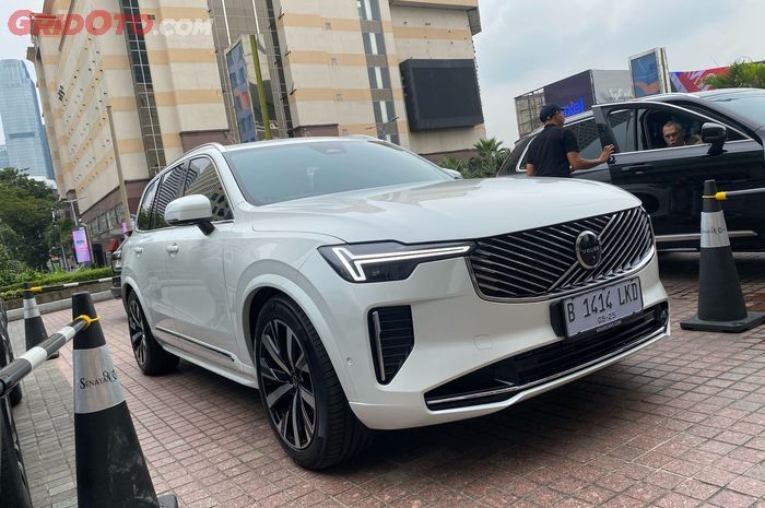 Baru Ngerti, Ternyata Ini Alasan Mesin Volvo XC90 Punya Twincharger