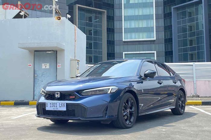 Kencan Singkat Honda Civic RS e:HEV, Bikin Kami Lupa Sama Altis HEV