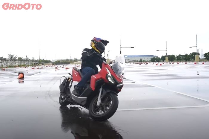 Bukan Penyebab Mesin Brebet, Ini Fungsi Asli Fitur HSTC di Honda ADV 160 dan Cara Mematikannya